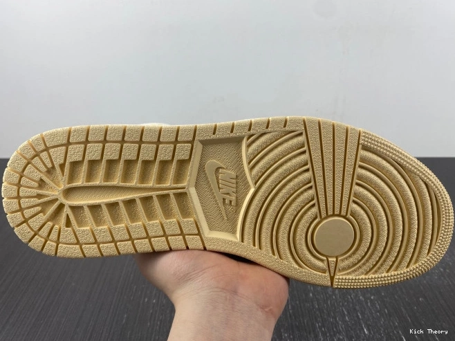 Kicked Out Shoe Store Air Craft OG High Jordan 1 FD8631-100 0820